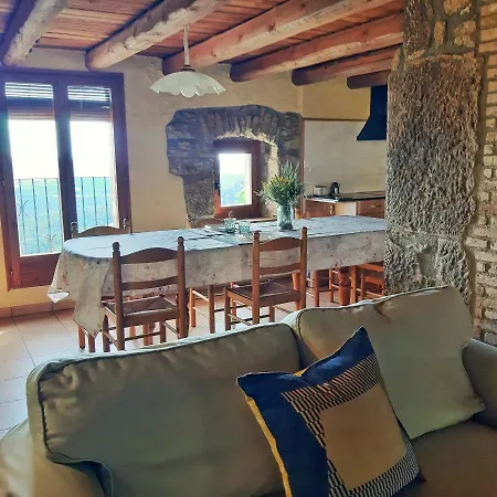 Les Cases De Borrells Holiday home Lladurs