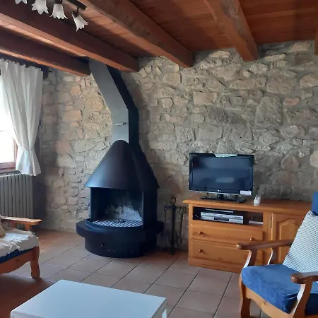 Les Cases De Borrells Сasa de vacaciones *