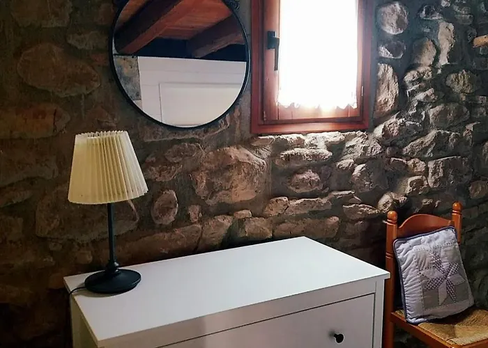 Les Cases De Borrells * Lladurs